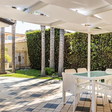 Villa Dei Mori *